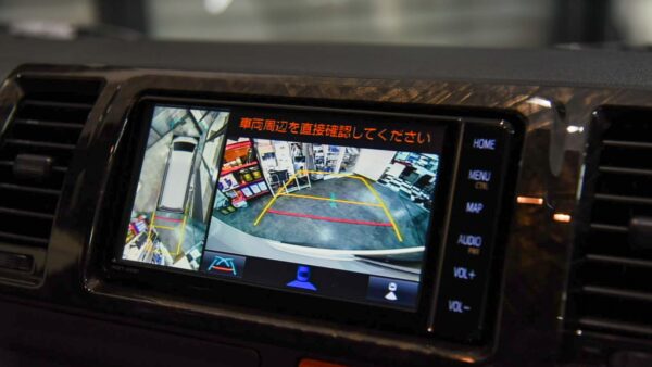 【新車販売】トヨタ・ハイエース　メイン画像